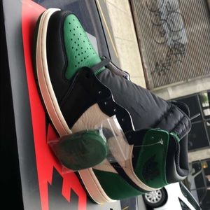 JORDAN 1 “pines” size 10.5 - 10